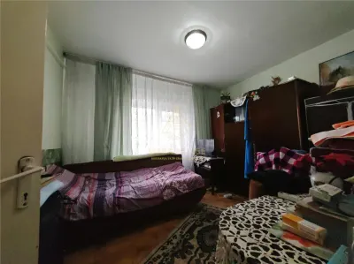 Apartament cu 2 camere de vanzare, zona Cora - foto 4