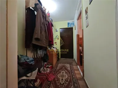 Apartament cu 2 camere de vanzare, zona Cora - foto 5