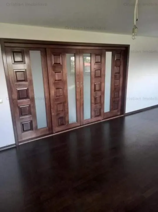 Super VILA P+1+ M, 310mp construiti Teren 470mp cu 12 deschidere Brailita - foto 8