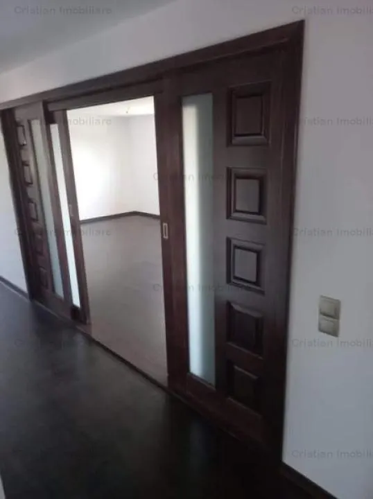Super VILA P+1+ M, 310mp construiti Teren 470mp cu 12 deschidere Brailita - foto 9