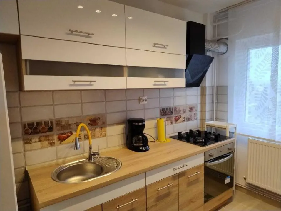 Apartament 3 camere TEI - foto 1