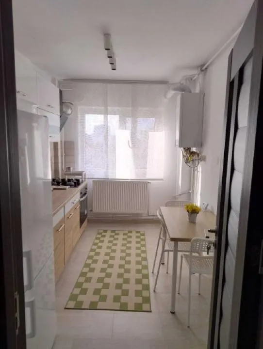 Apartament 3 camere TEI - foto 2