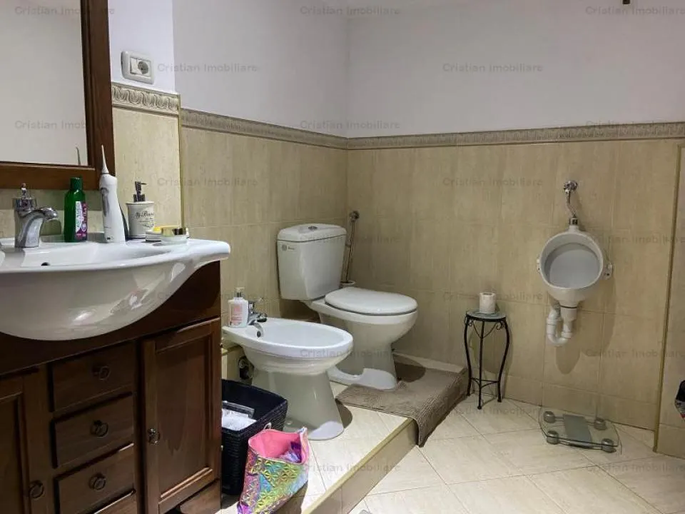 Vila  + Spatiu Comercial sos Buzaului Spit.Judetean 980mp construiti, teren 1526mp - foto 7