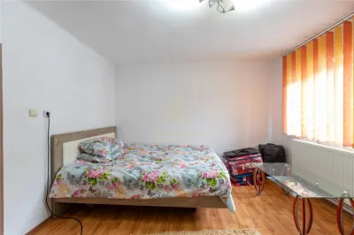 Casa P+M, teren 1500 mp + Afacere de Vanzare, com. Blagesti - foto 5