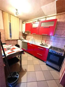 Apartament 3 camere, centrala proprie, bloc izolat, lift - foto 5