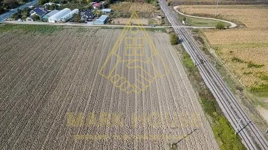 Teren intravilan de vânzare 23.100 mp, Racaciuni - foto 4