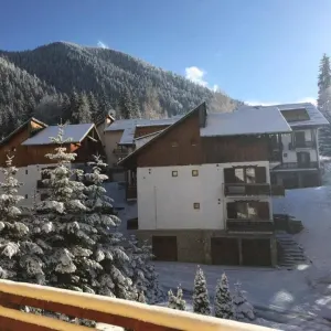 Perioada Aparatament, Vilele de Aur, Poiana Barsov - Poiana Brasov
