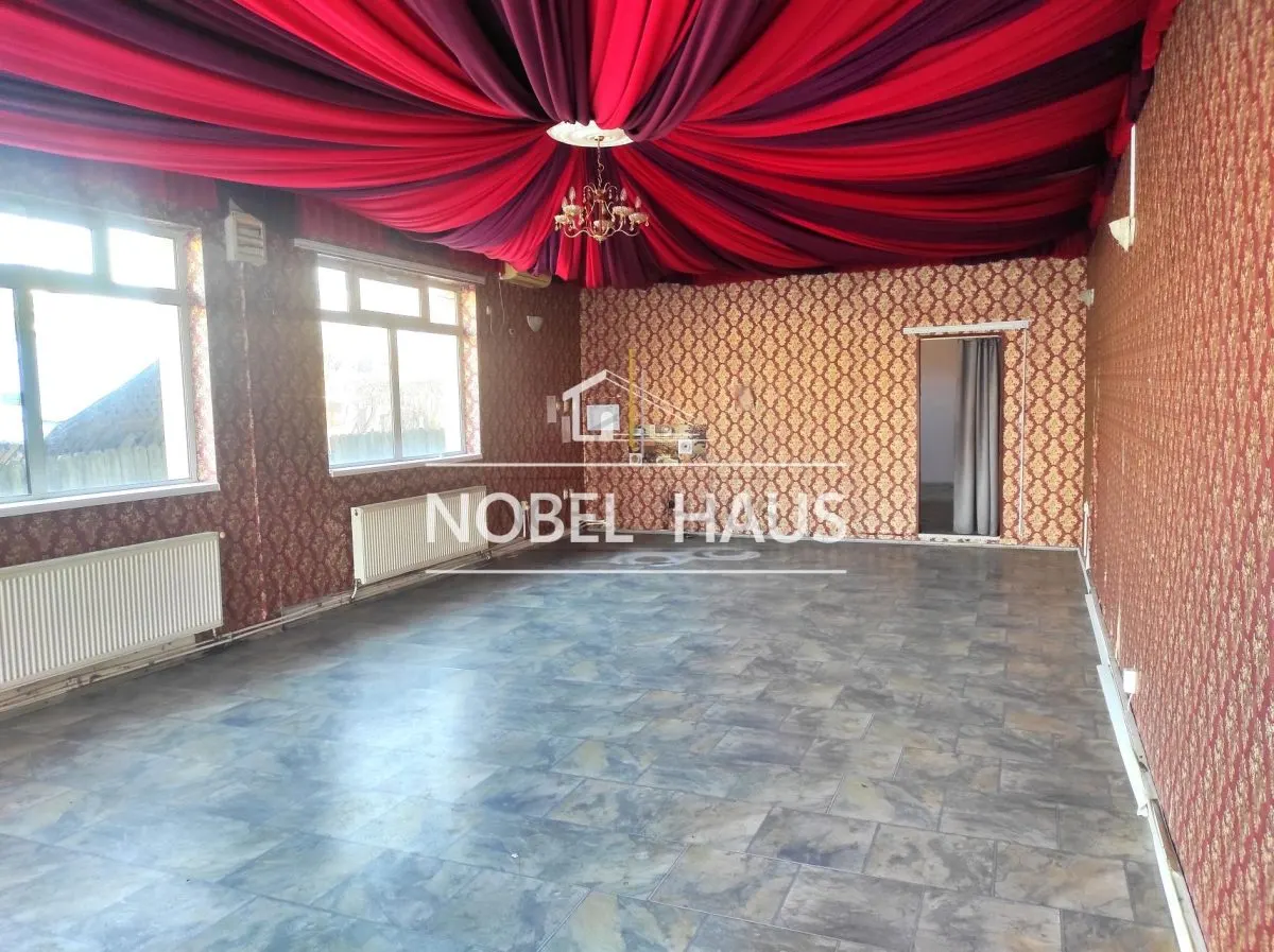Spatiu comercial si teren intravilan 500 mp, Barlad, str Republicii - foto 2