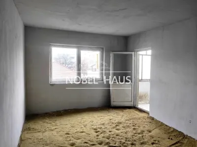 Apartament 2 camere, decomandat, etajul 4, Ultracentral - Barlad
