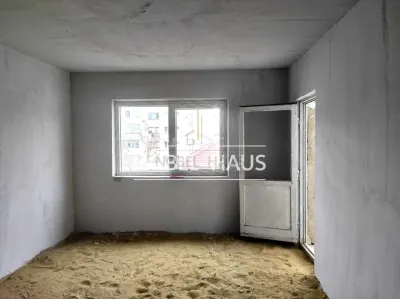 Apartament 2 camere, decomandat, etajul 4, Ultracentral - foto 2