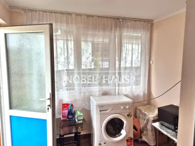Casa si teren, central Barlad, str Al Sahia - foto 11