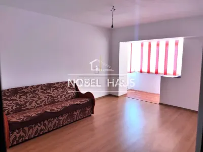 Apartament 3 camere, decomandat, etajul 3, Zona Gura Leului - foto 3