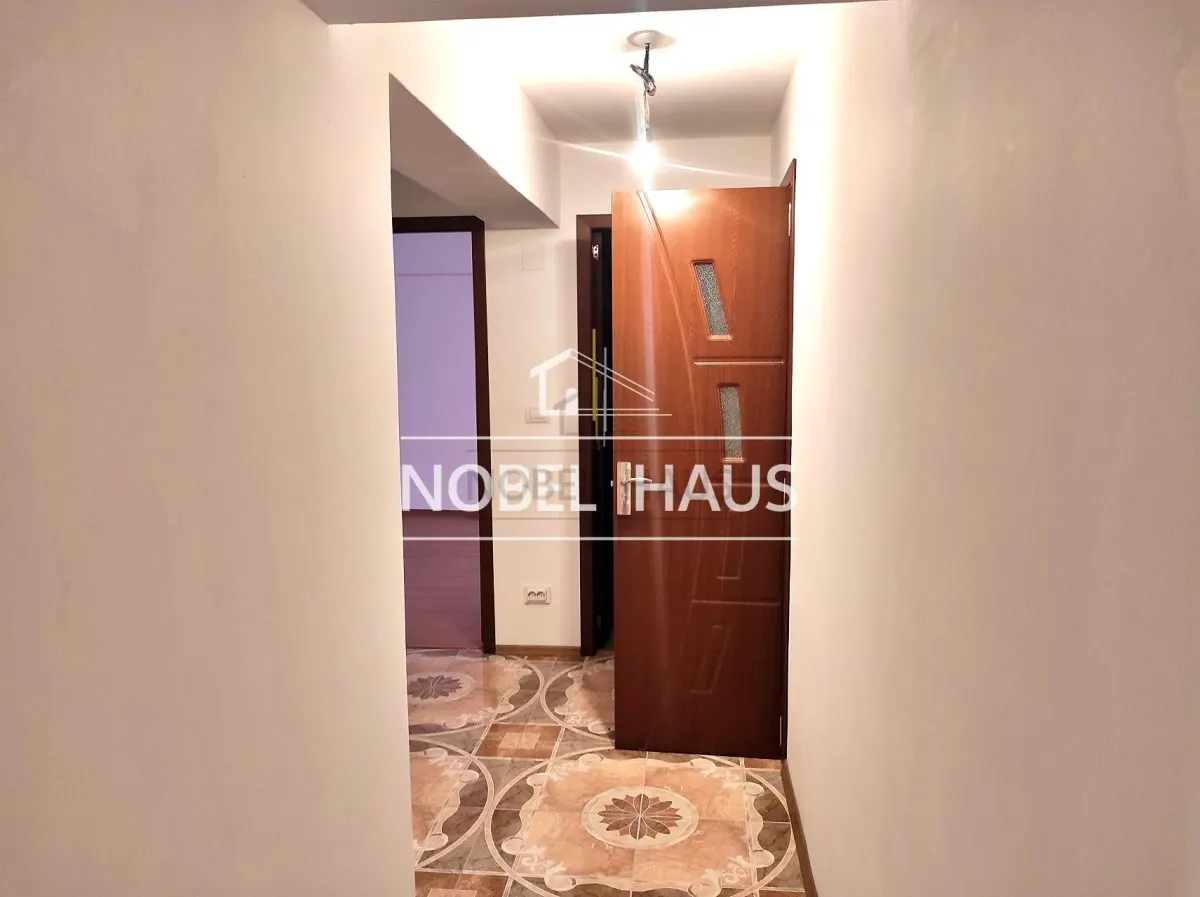 Apartament 3 camere, decomandat, etajul 3, Zona Gura Leului - foto 6