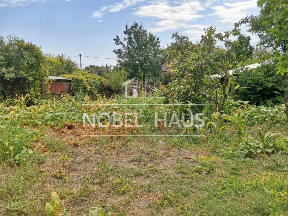 Teren 1070 mp si casa demolabila, in Barlad, zona Gara, str. Minerva - foto 2