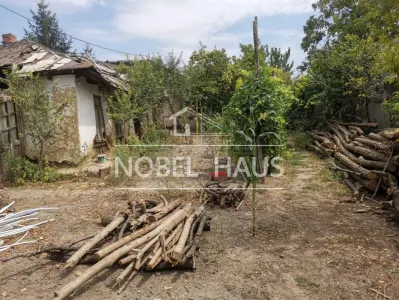 Teren 1070 mp si casa demolabila, in Barlad, zona Gara, str. Minerva - foto 4