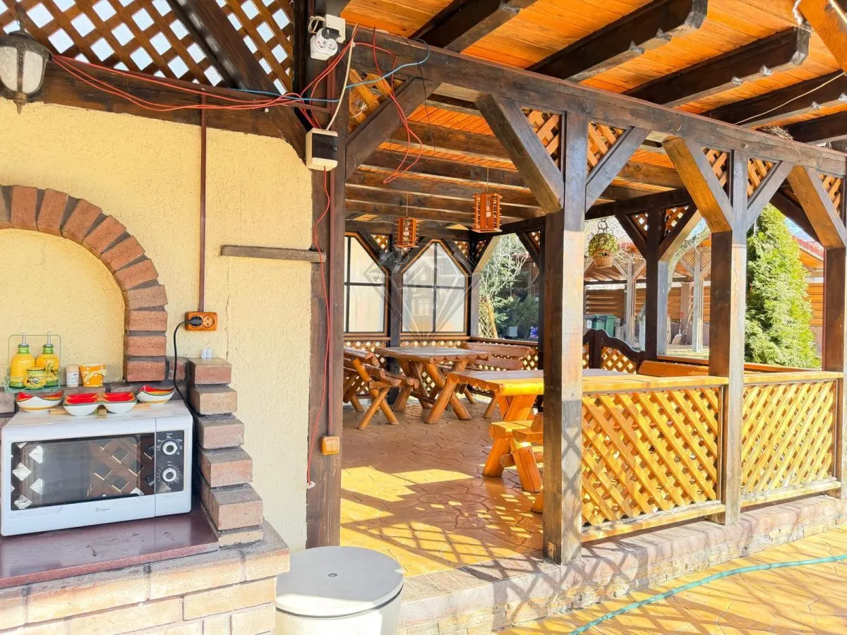 Vila Lux Valea Doftanei | 8 Camere | Structura Antiseismica - foto 5