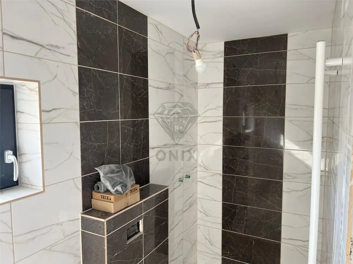 Pensiune noua de vanzare in Slanic Prahova – 400 mp utili, zona centrala, ideala pentru investitie - foto 18