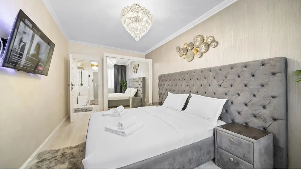 Apartament 2 camere LUX Avantgarden Faza 4 ,parcare , mobilat premium,155000 Euro - foto 5