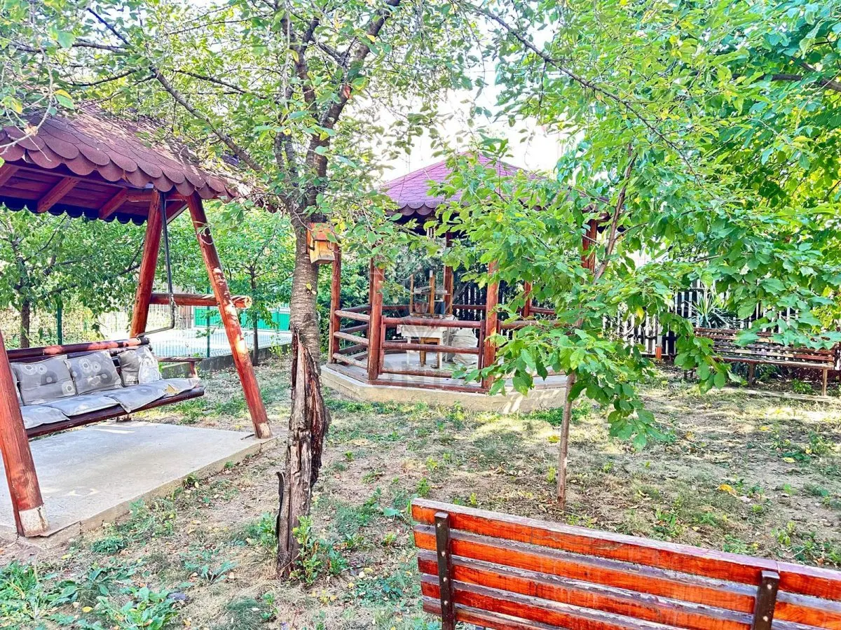Apartament tip penthouse zona Jetoil Ploiesti - foto 23