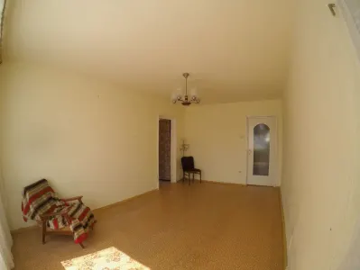 Apartament 3 camere Grivitei, etaj 5, vedere sud,liber,126900 Euro - foto 2