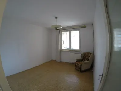 Apartament 3 camere Grivitei, etaj 5, vedere sud,liber,126900 Euro - foto 3