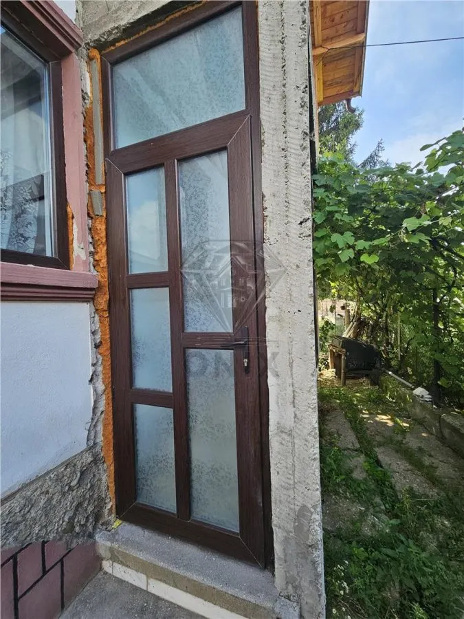 Casa spatioasa 6 camere de vanzare Maneciu-Ungureni, Prahova – Teren 551 mp - foto 5