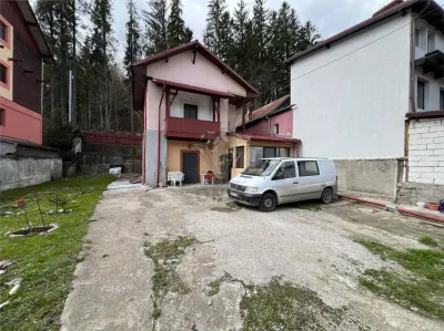 Casa 5 camere Sinaia, P+1, teren 400 mp, 2 fronturi stradale, ideal pensiune - foto 12