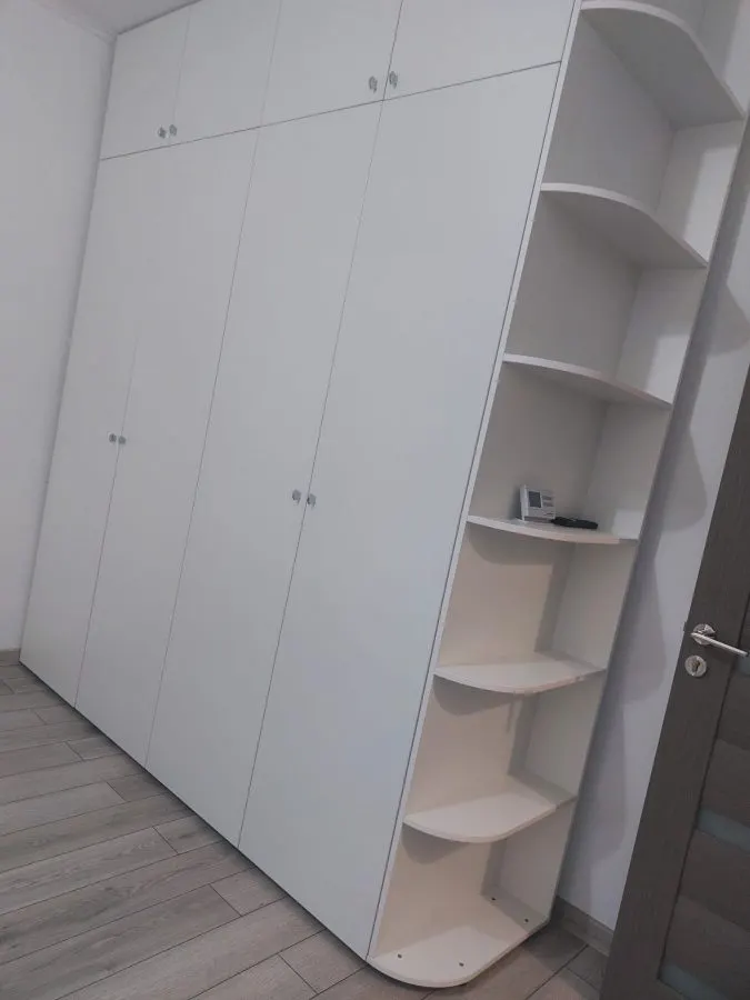 Garsoniera decomandata zona Judetean,renovata,95000 Euro - foto 4