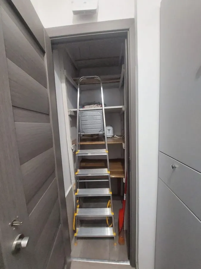 Garsoniera decomandata zona Judetean,renovata,95000 Euro - foto 5