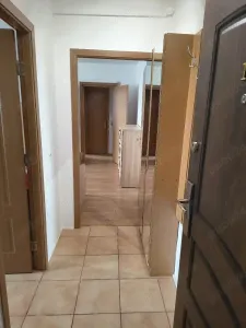 Apartament 2 camere zona Grivitei,renovat 80000 Euro - foto 2