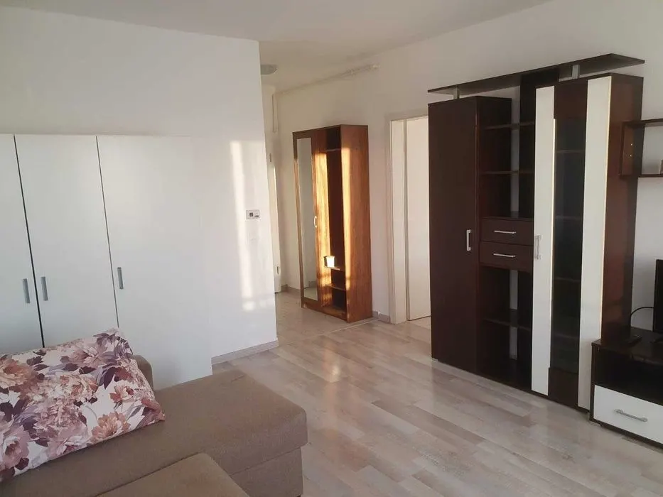 Garsoniera Avantgarden ,mobilata-utilata,92000 Euro - foto 2