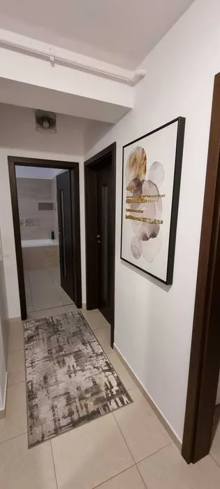 Apartament 2 camere- Complex Urban- Coresi Mall 169000 Euro - foto 3