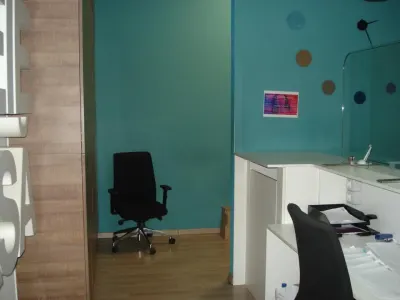 Piata Unirii - Dealul Mitropoliei spatiu pretabil showroom, reprezentata, birouri - foto 4