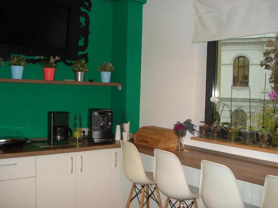 Piata Unirii - Dealul Mitropoliei spatiu pretabil showroom, reprezentata, birouri - foto 8
