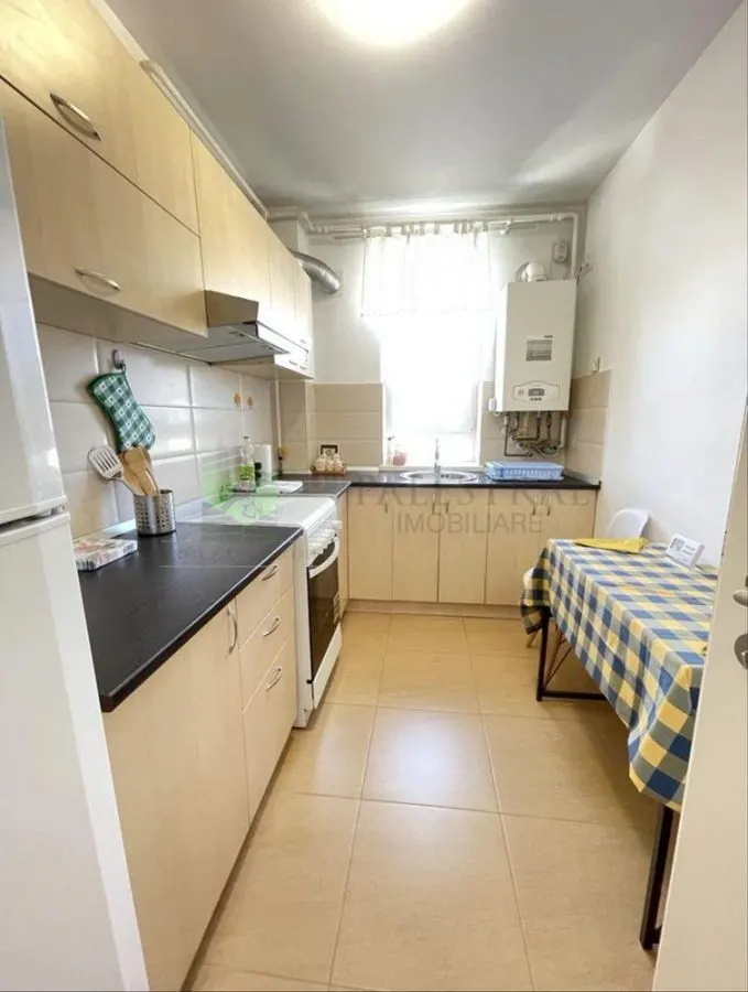 Apartament 2 camere Avantgarden Coresi mobilat,parcare,139500 Euro - foto 5
