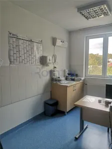 Imobil cu destinatie clinica medicala, 800 mp, teren 2.647 mp, de vanzare in Campulung Muscel Arges â€“ Ideal pentru proiecte medicale sau de ingrijire - foto 5