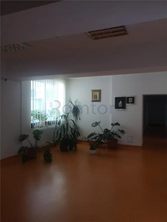 Imobil cu destinatie clinica medicala, 800 mp, teren 2.647 mp, de vanzare in Campulung Muscel Arges â€“ Ideal pentru proiecte medicale sau de ingrijire - foto 7