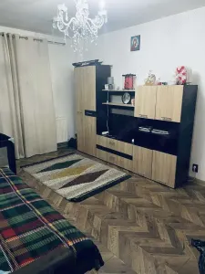 Apartamen 2 camere  Noua mobilat-utilat,87500 Euro - Brasov