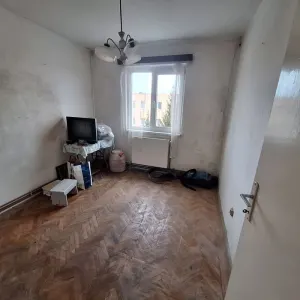Apartament 2 camere Florilor ,fara imbunatatiri 64000 Euro - foto 3
