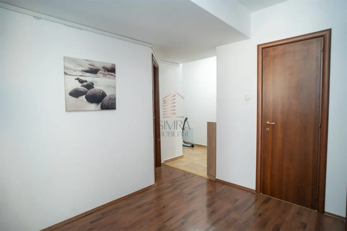 Apartament 3 camere Prima Nufarul cu loc de parcare - foto 5