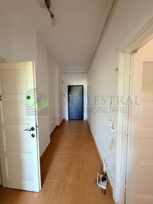 Apartament 2 camere  Centru-Civic ,Harmanului,decomandat,104000 Euro - foto 2