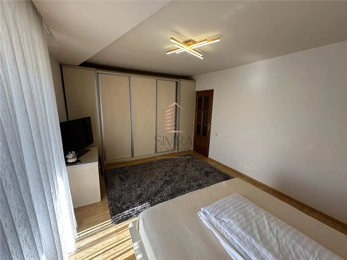 Apartament cu 3 camere, Rogerius de inchiriat - foto 11