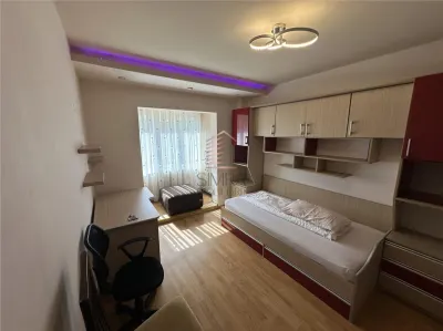 Apartament cu 3 camere, Rogerius de inchiriat - foto 3