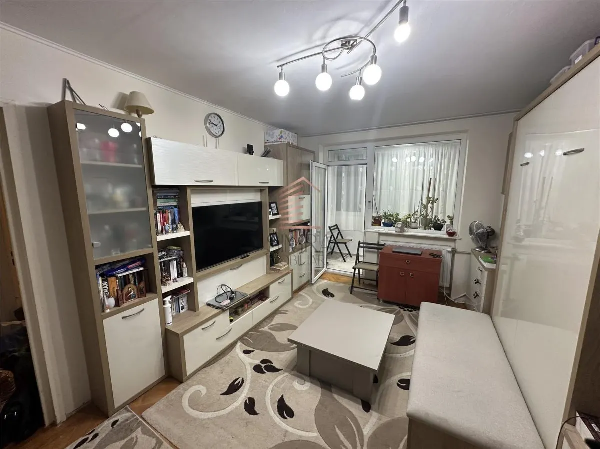 Apartament cu 2 camere, Rogerius - foto 1