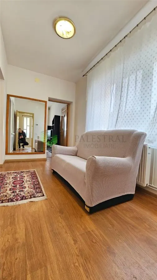 Casa 3 camere , mobilata-utilata Centrul Civic 500 Euro - foto 1