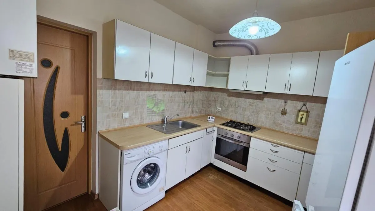 Casa 3 camere , mobilata-utilata Centrul Civic 500 Euro - foto 9