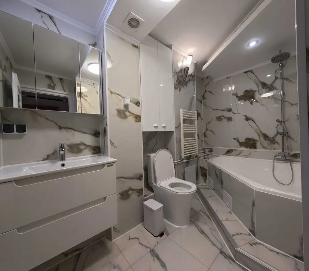 Apartartament 2 camere Grivitei renovat,mobilat modern ,118000 Euro - foto 11