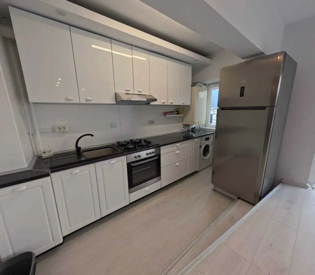 Apartartament 2 camere Grivitei renovat,mobilat modern ,118000 Euro - foto 6