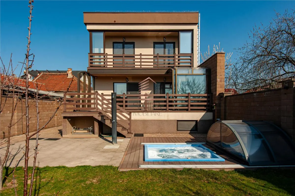 Vila D+P+E cu jaccuzi exterior in Iosia - foto 1
