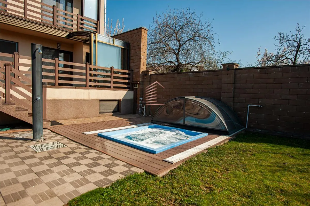 Vila D+P+E cu jaccuzi exterior in Iosia - foto 2